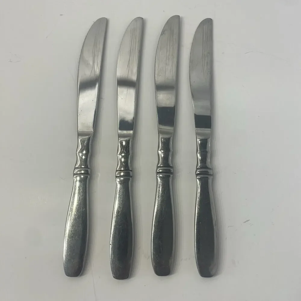 Reed & Barton Regent Heritage Mint 4 Dinner Knives 18/10 Stainless Steel
